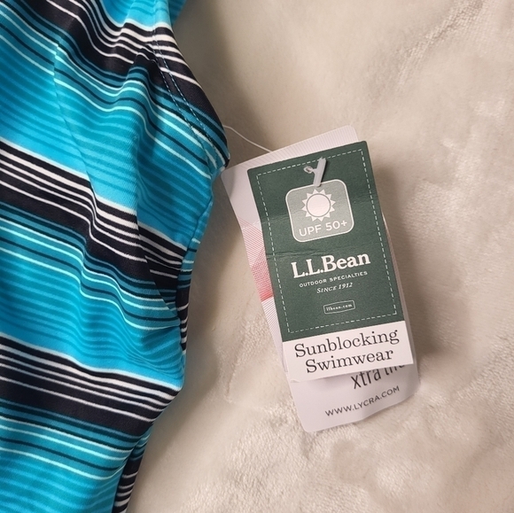 LL Bean Swim Top. Ladies Size 4. Blue & Black Stripes. New - Picture 4 of 6